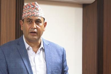 कुलिङ परियडमा जालझेल : ‘आकष्मिक’ बैठकमा रामहरि खतिवडाको राजीनामा माग